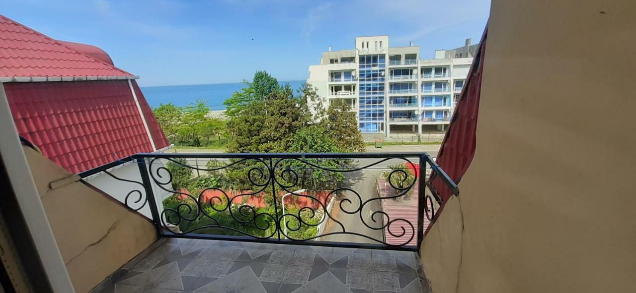 Hotel Liza 高尼奥 外观 照片